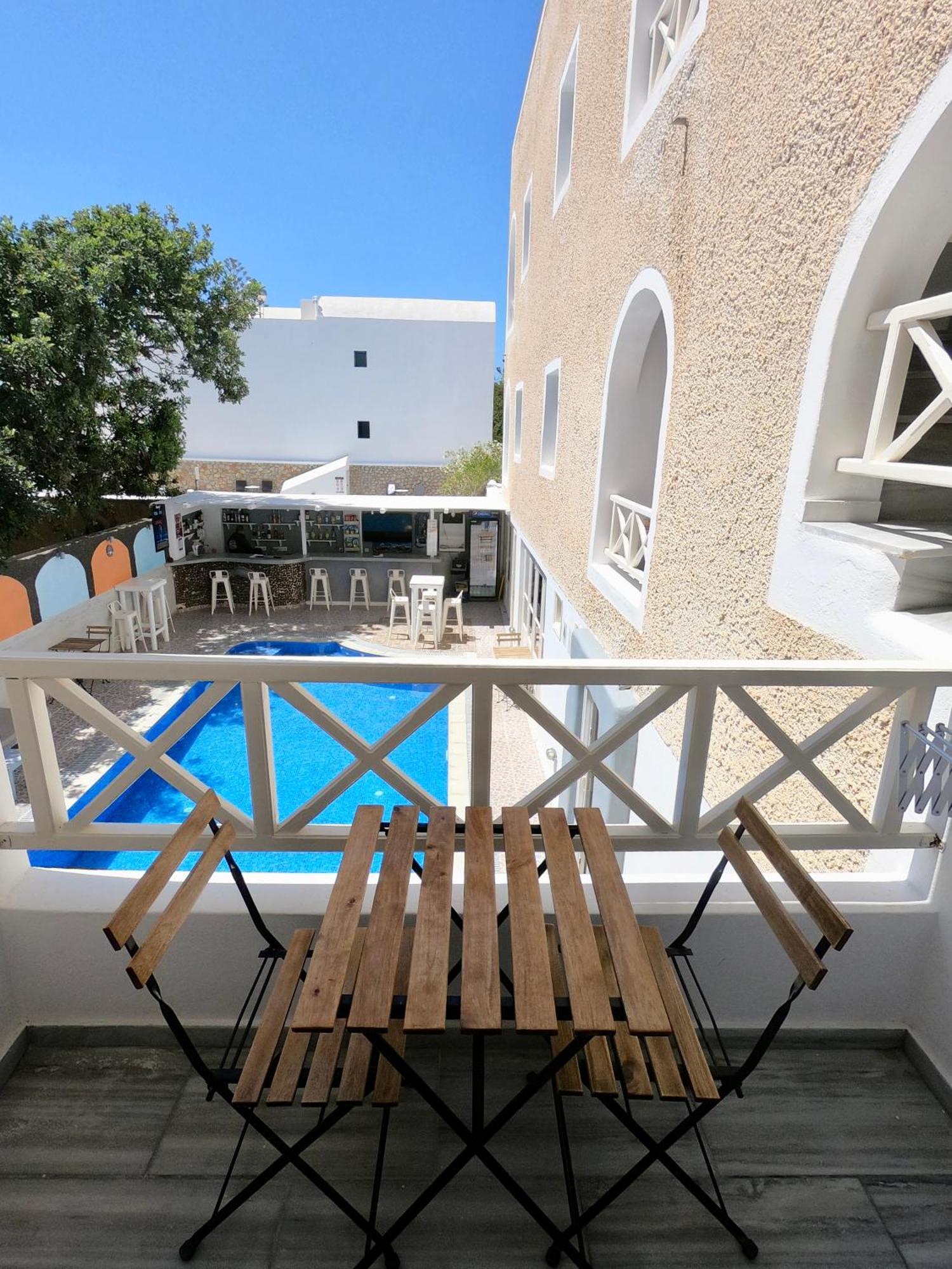 Anny Studios & Rooms Perissa Beach Exterior photo